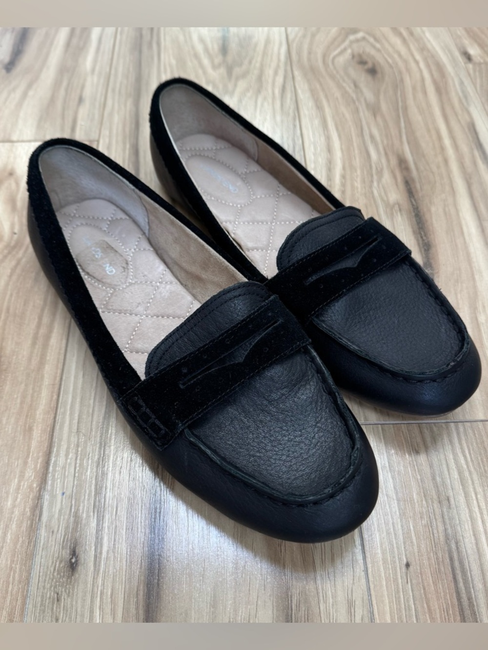 Lands' End Women's Black Leather Suede Penny Loafer Flats Comfort Preppy 8.5